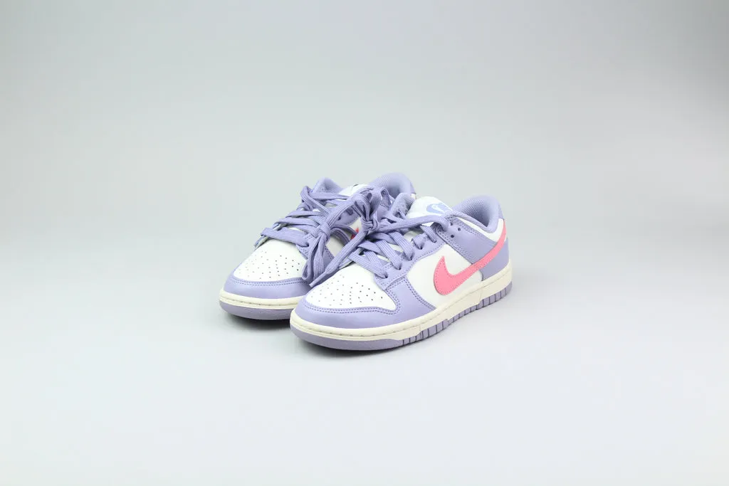 NIKE DUNK LOW INDIGO HAZE (WOMEN'S)  SIZE 37.5 (ARCHIVE)